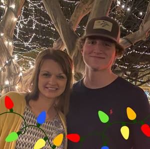 Meet your Posher, Holley